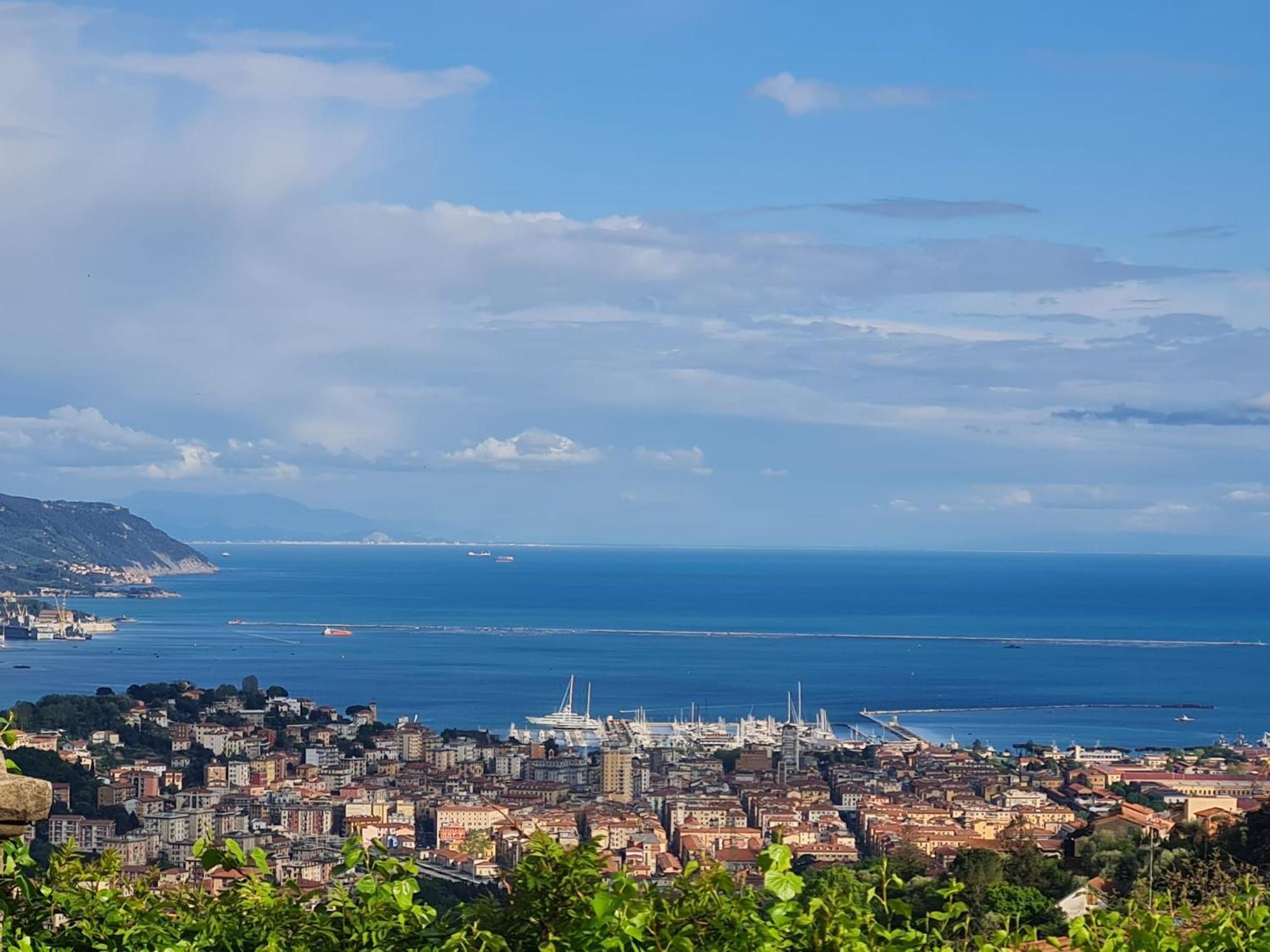 Appartement D'Oro E D'Azzurro à La Spezia Extérieur photo